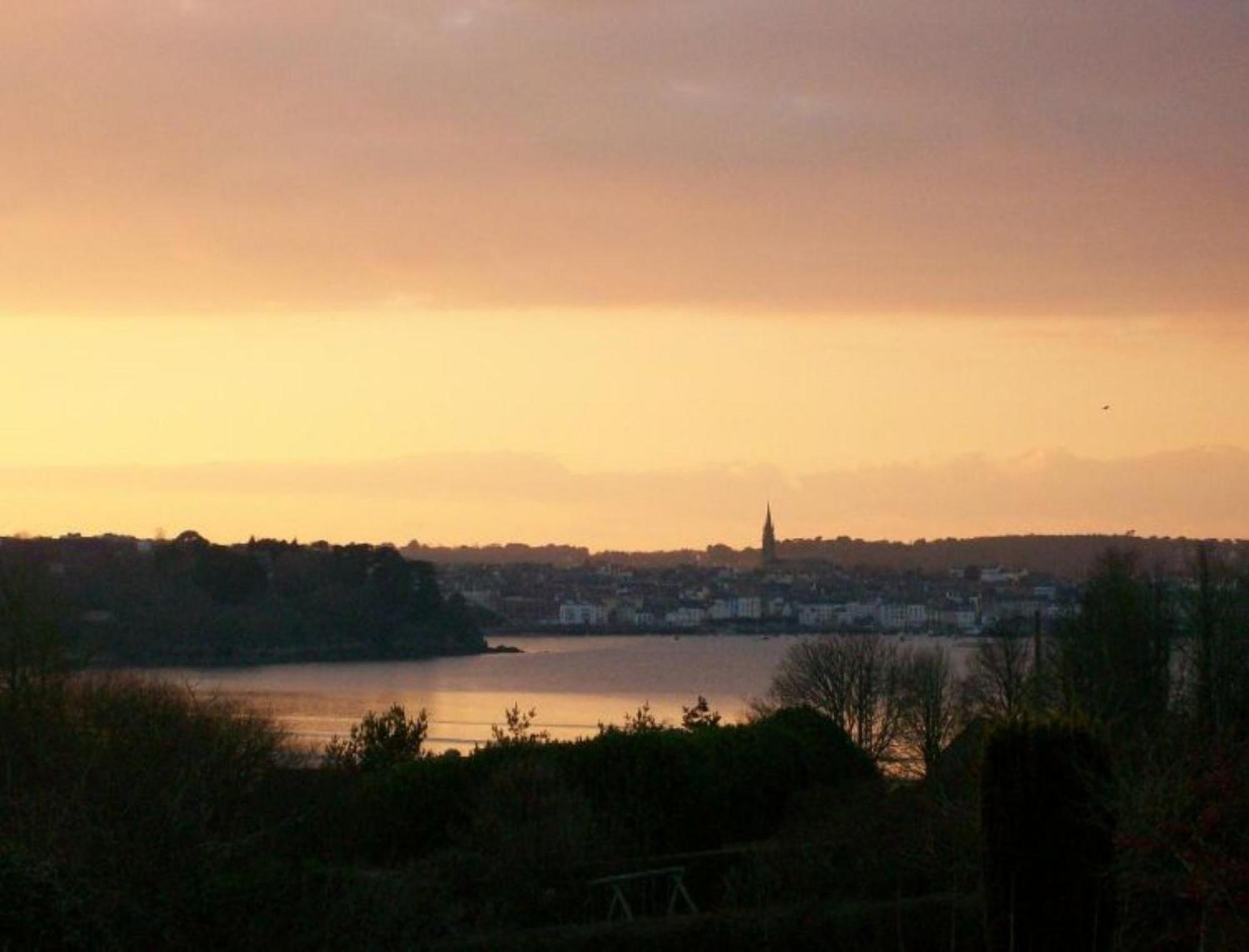 Les Terrasses Du Ris Bed & Breakfast Douarnenez Ngoại thất bức ảnh